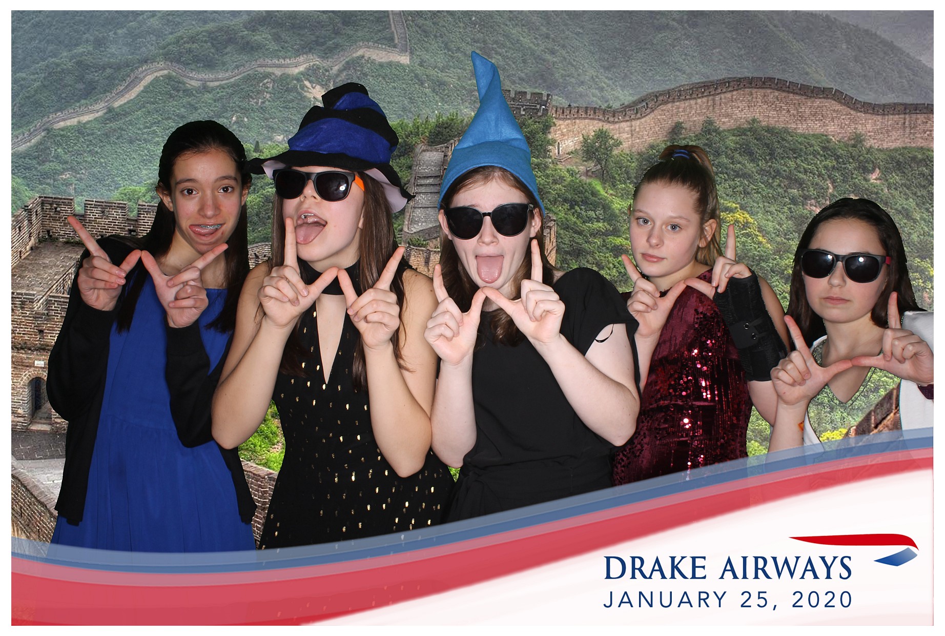Drake Airways | View more photos from the event at gallery.photoboothcincy.com/u/PhotoBoothCincy/Drake-Airways